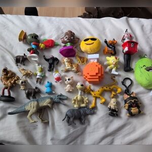 Lot Of 26 Boys Toys Looney Tunes Minecraft Sonic Animals Figures Bundle